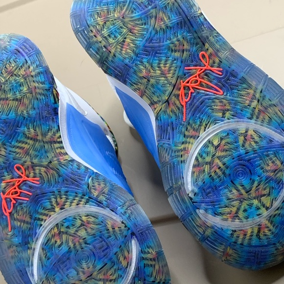 Nike - Picture 6 of 10